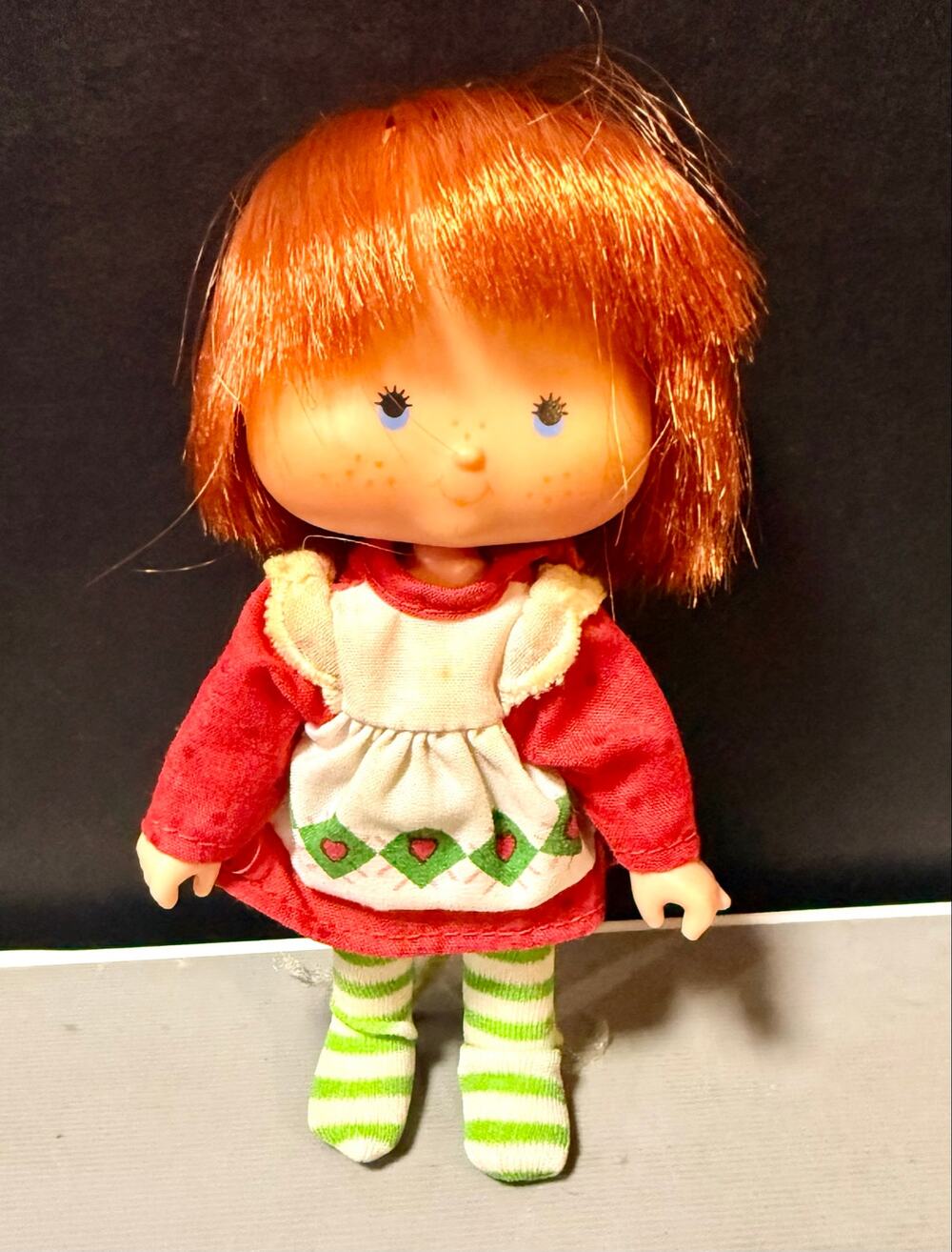 1979 Kenner Strawberry Shortcake doll classic red hair & green striped stockings